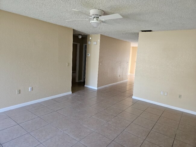 Photo - 4512 Ballentine Ct