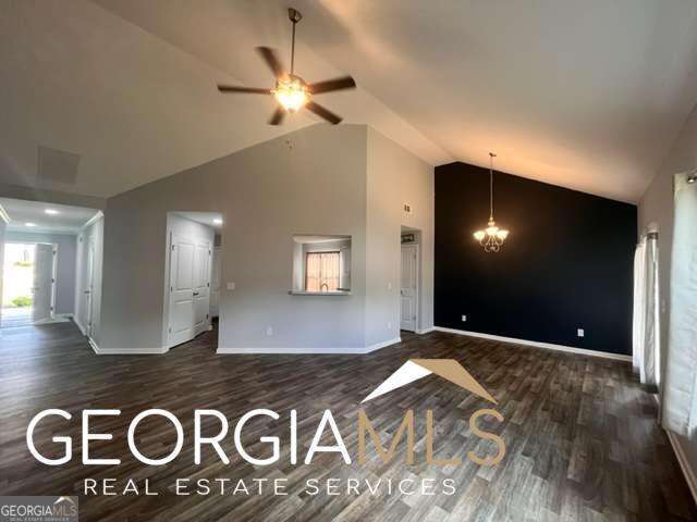 Photo - 131 Savannah Way