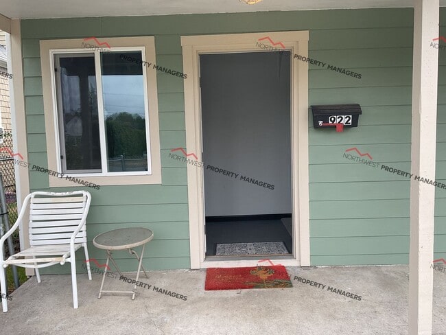 R315 | $1495.00 - R315 | $1495.00 House