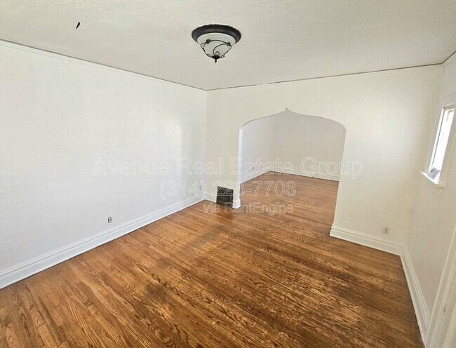 1942 Damato Court