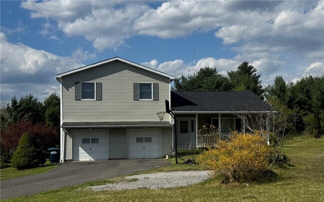 112 Central Dr