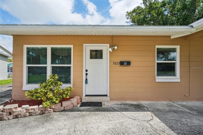 Photo - 5825 81st Ave