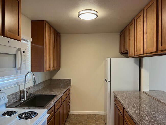 Photo - 36976 Mulberry St Unit I