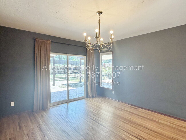 Photo - 2168 Wildwood Dr