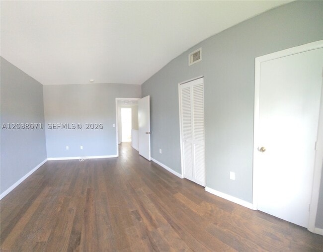 Photo - 481 NW 84th St
