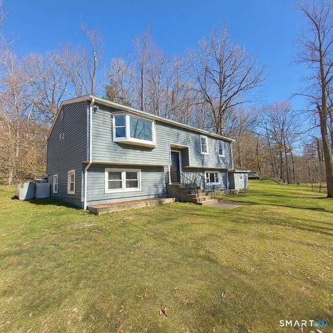 Building Photo - 27 Paper Mill Rd