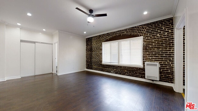 Building Photo - 738 New Hampshire Ave Unit 103 Rental