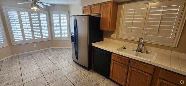Building Photo - 4511 Socrates St Rental
