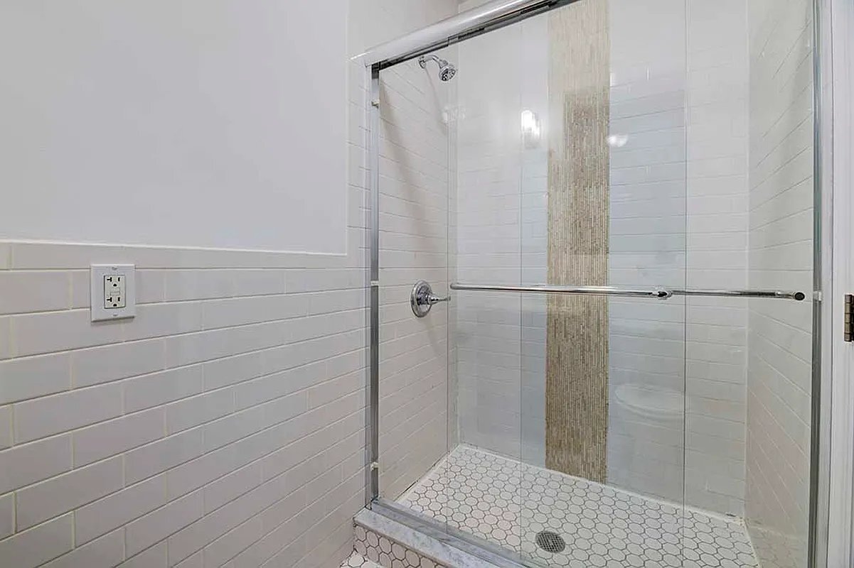 Photo - 254 Broome St Unit 12