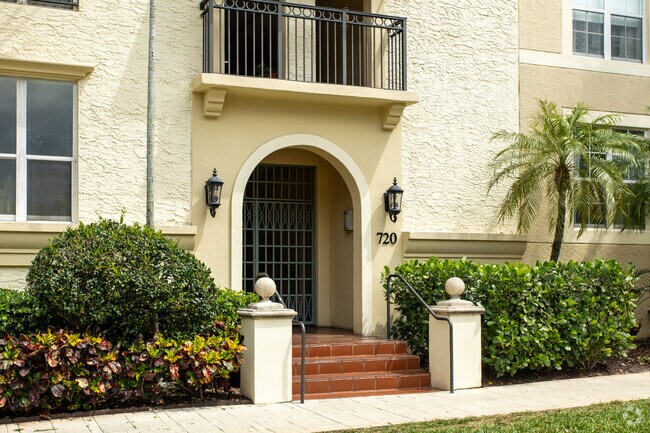 Photo - The Courtyard at CityPlace