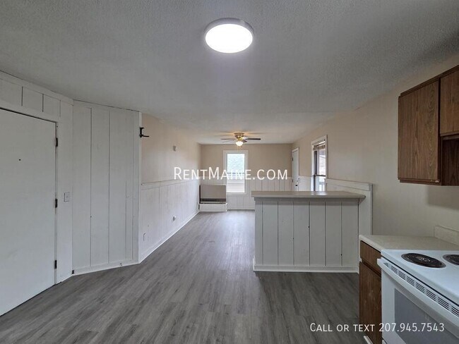 Photo - 132 Spring St Unit 5