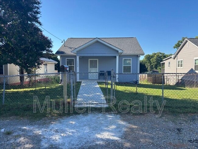 Building Photo - 1732 Jourolman Ave Rental