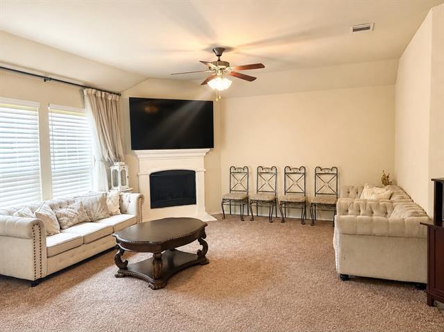 Photo - 112 Rustic Oak Ln