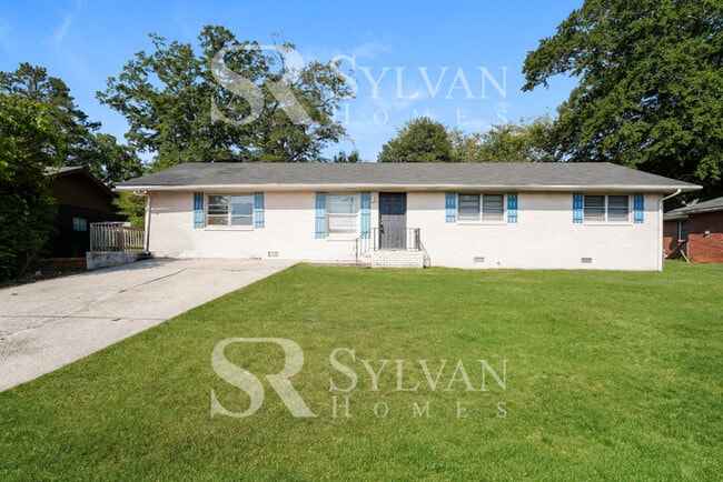 Building Photo - Turn the key. Enter. Smile. Repeat every day! Rental