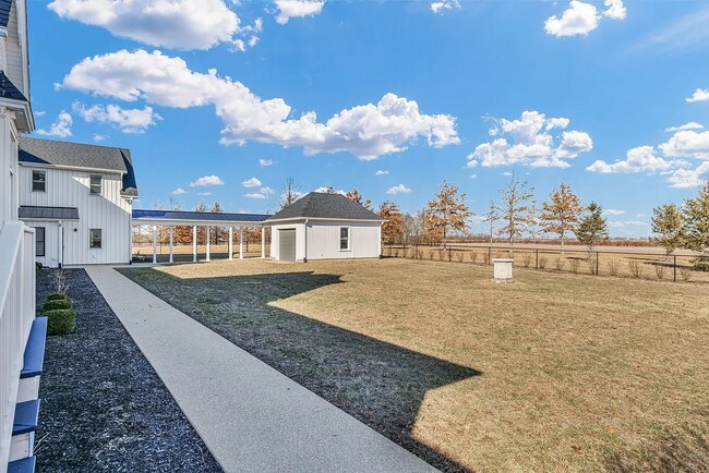 Photo - NEW LISTING-5 bedroom, 3 bathroom farmhouse-DeLand, Illinois