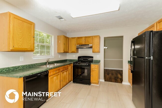 Photo - 4772 Creekside Pl