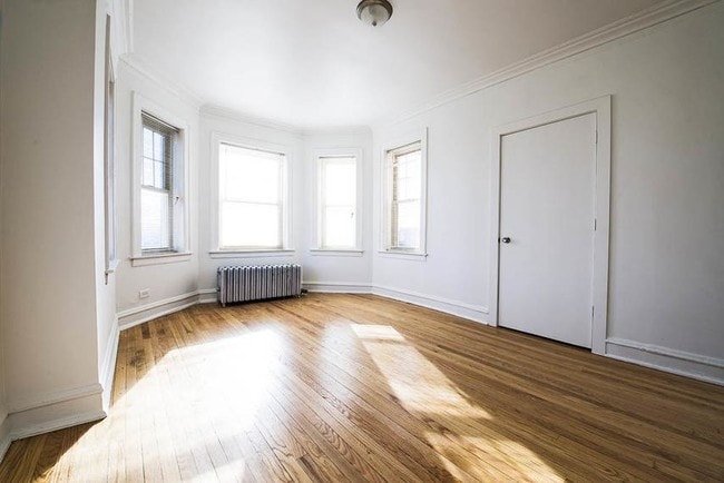 Photo - 7800-06 S Morgan