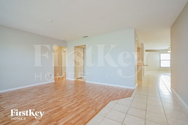 Photo - 17533 Oriole Rd