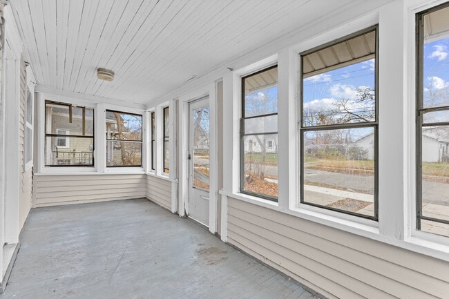 Photo - 922 Dakin St Unit 1