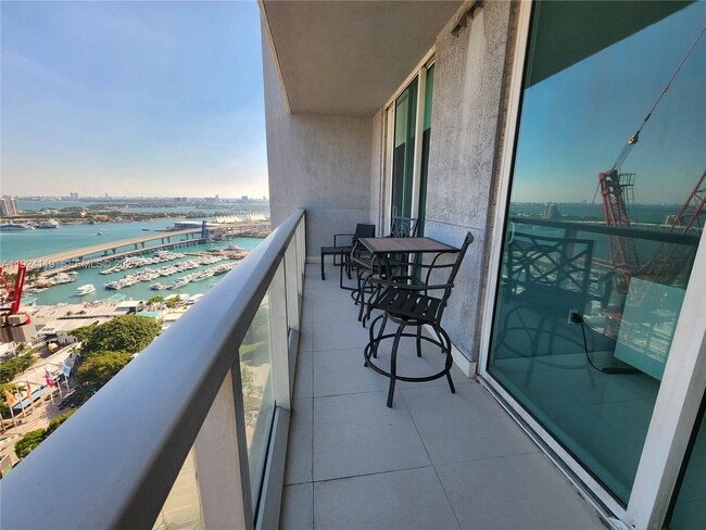 Building Photo - 244 Biscayne Blvd Unit 3006