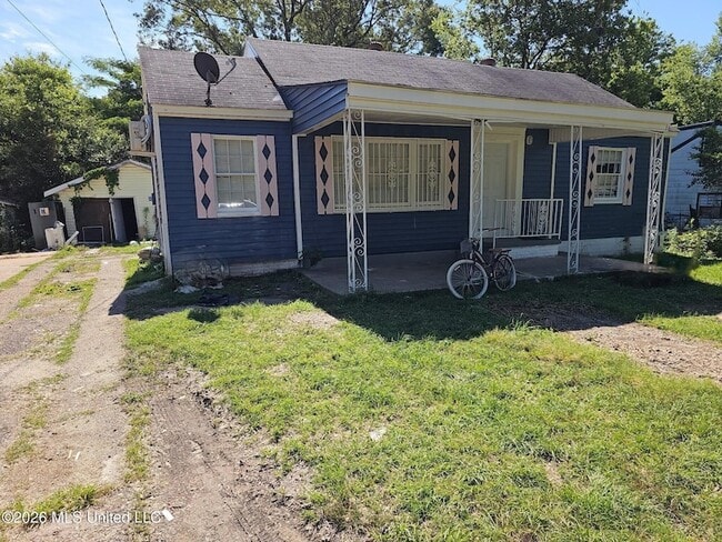 Building Photo - 1816 Kenmore Dr