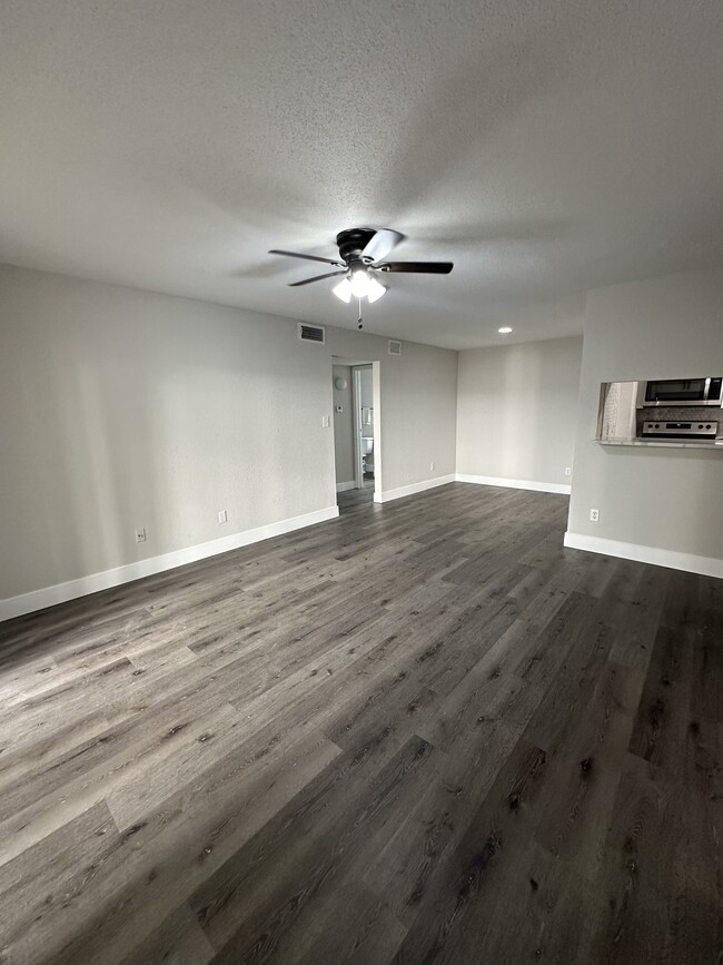 Photo - 949 Riverside Dr Condo Unit 411