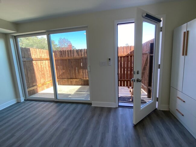 6228 Syracuse Ln Unit 6228