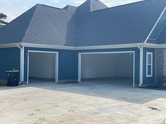 Building Photo - 501 Country Day Rd Rental