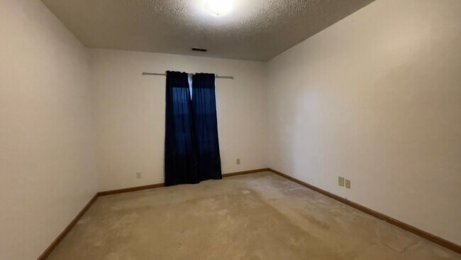 Photo - Peach Properties - 2842/2844 Plaza Unidad 2842