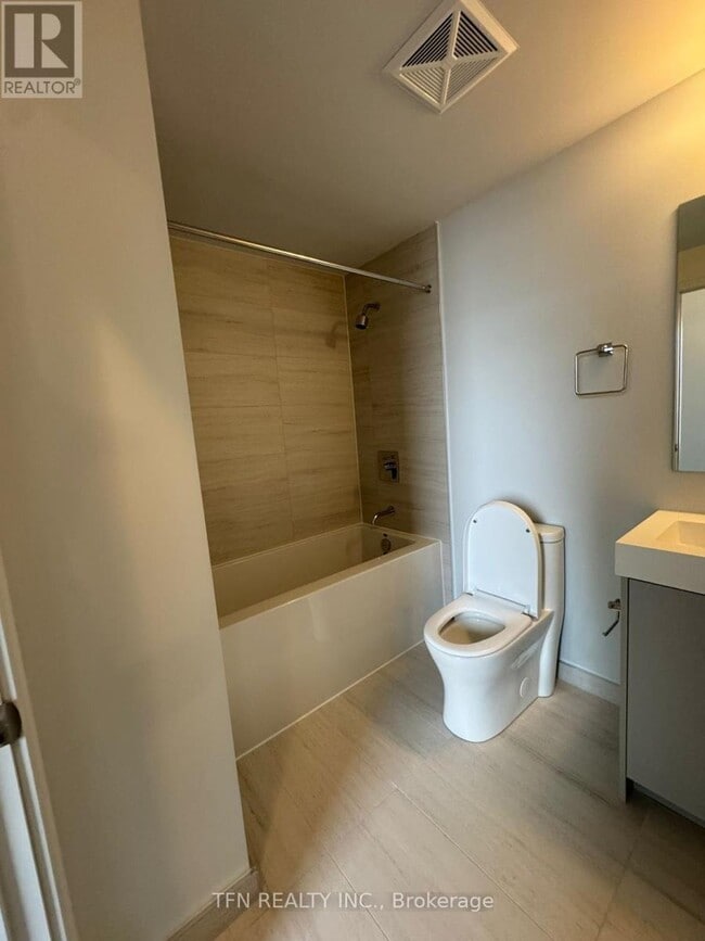 Photo - 2920 Hwy 7 Unit 2405