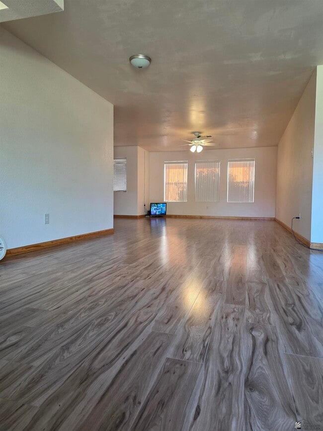 Photo - 3134 W 30th St