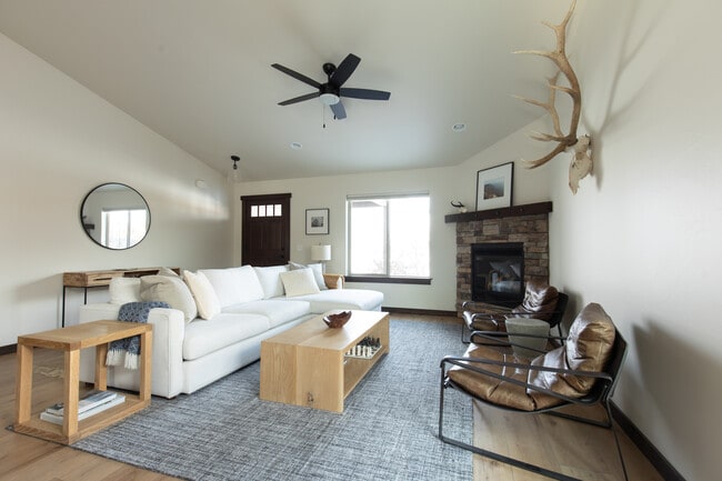 Photo - 3810 Bur Ave