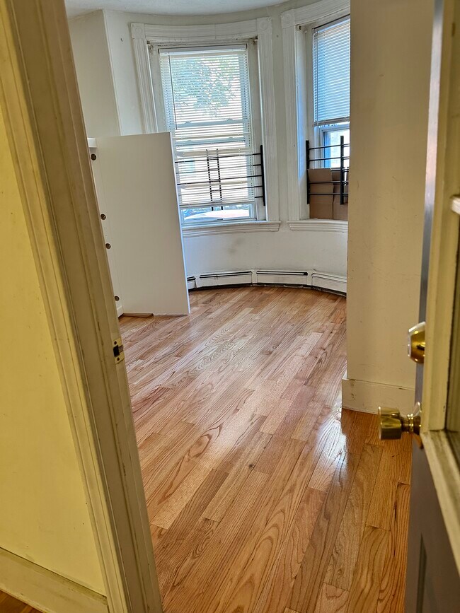 Photo - 3 Warwick St Unit 1