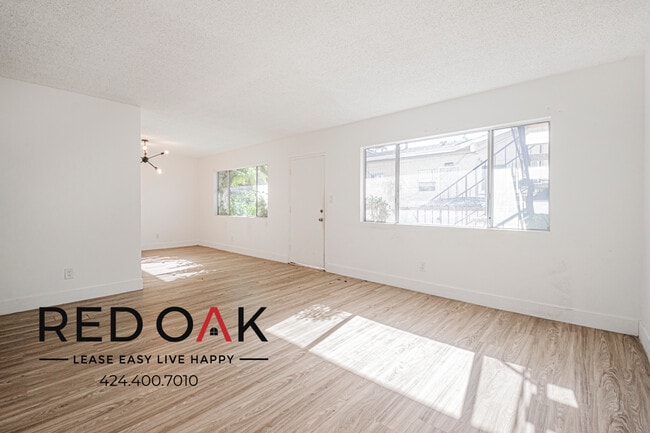 Photo - 663 W 13th St Unit 2