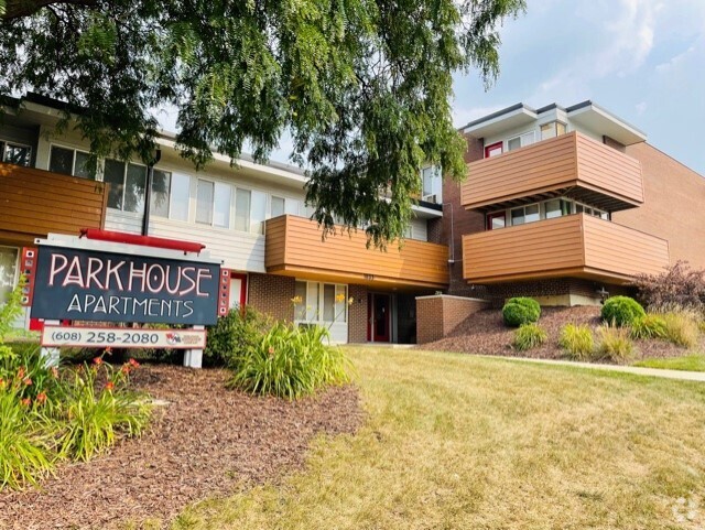 Building Photo - Park House Apartments