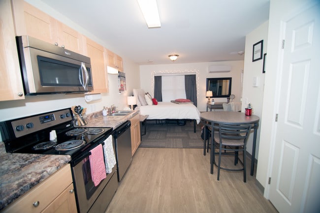 Photo - Collegiate Village of Potsdam