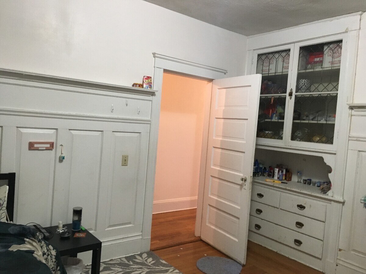 Photo - 1677 Beacon St Unit 2