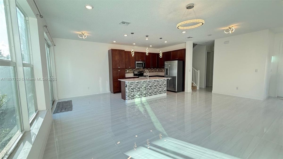 Photo - 9614 Waterview Way Unit TOWNHOUSE