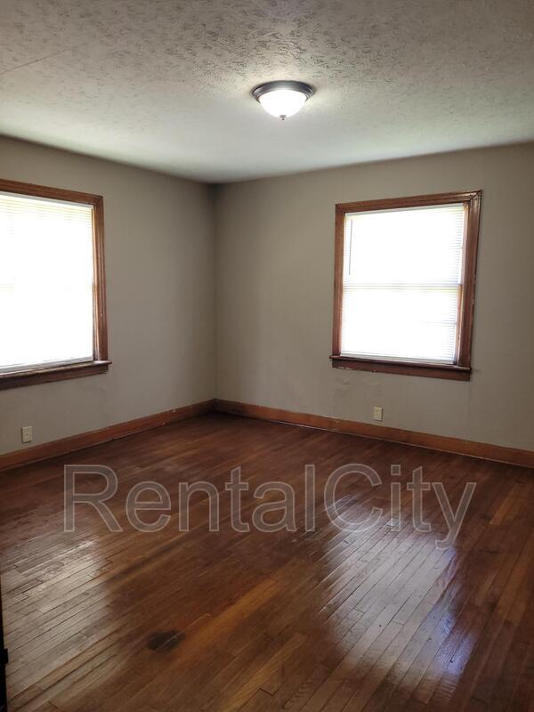 314316 Eaton St Rental House Rental in Trenton, TN