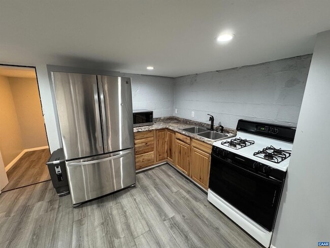 Photo - 1104 Altavista Ave