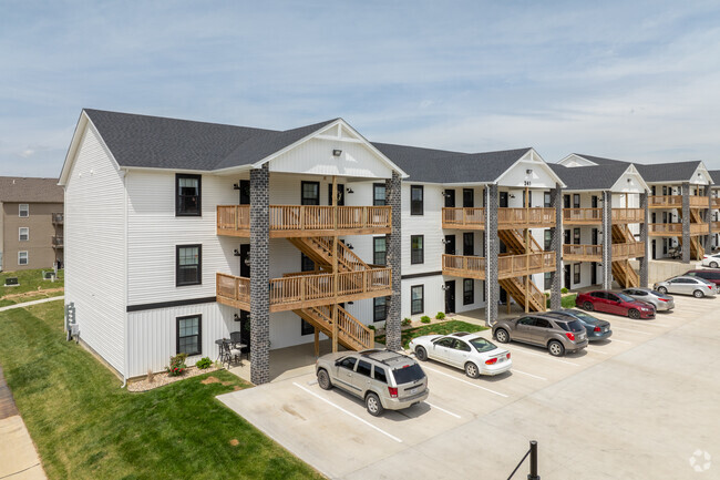 Building Photo - Quail Run Rental