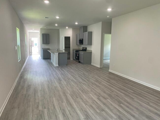 Building Photo - 1009 Renova Dr Rental