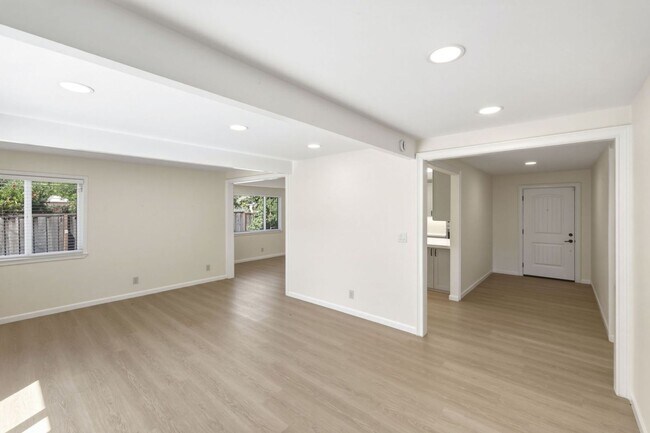 Photo - Conveniently Located 3 Bed, 2 Bath Home w/ Huge Patios
