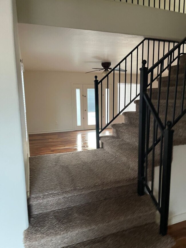 Photo - Superstition Springs 4 bedroom/3 baths w/ PRIVATE POOL