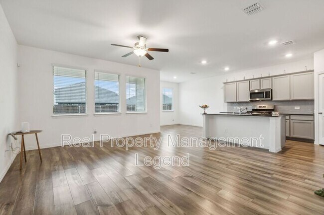 Photo - 3803 Thomas Plns Dr