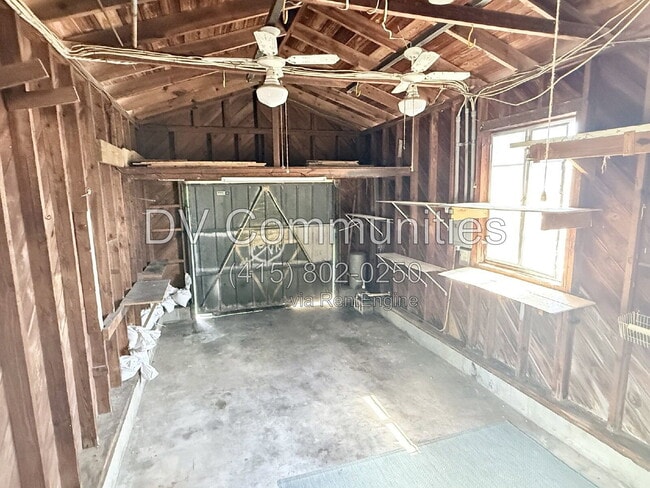 Photo - 4935 Emerson Ave S