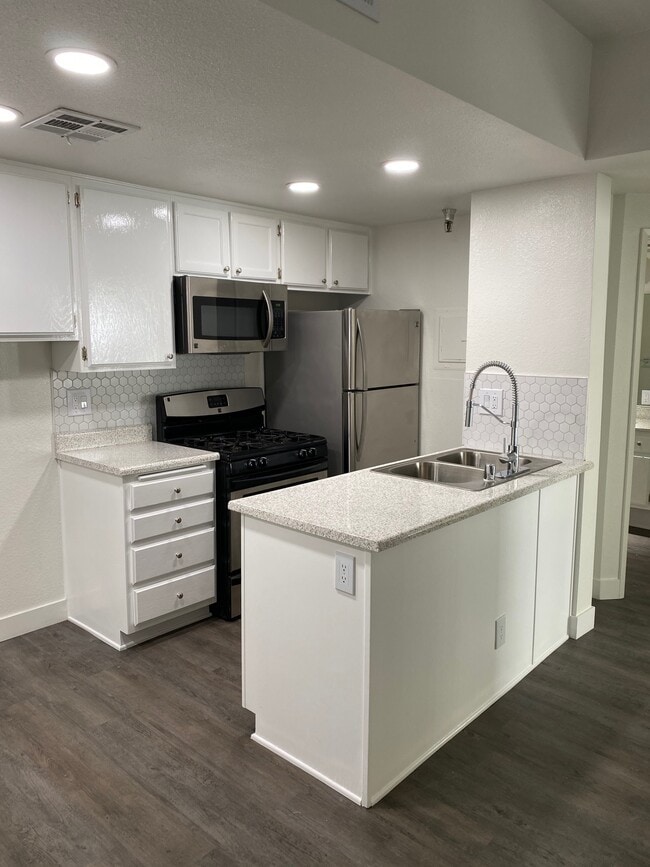Bluffside Terrace Apartments