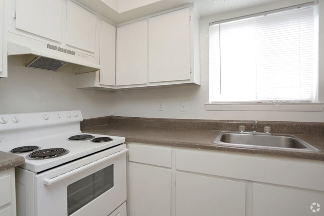 kitchen_2BR, 2BA - 1,286 SF