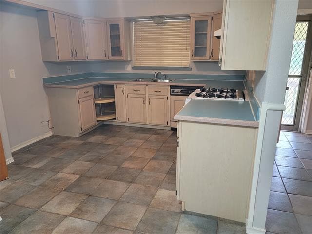 Photo - 630 Woodacre Dr