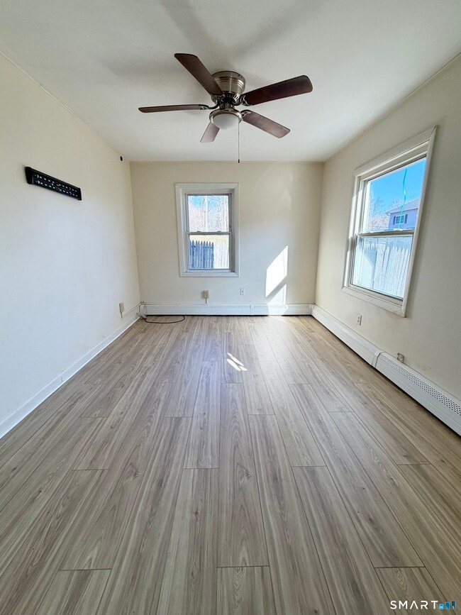 Photo - 9 Meridian St Unit 3